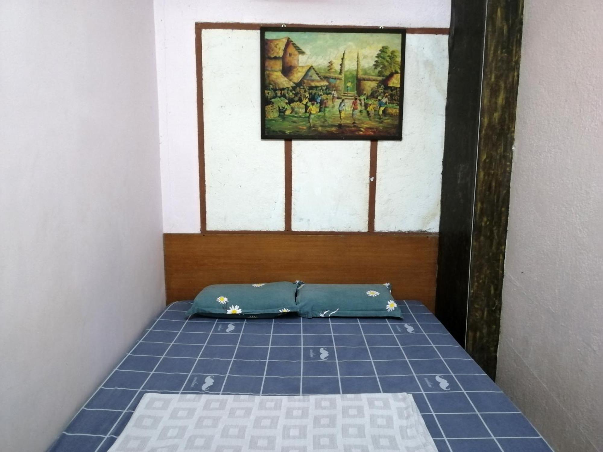 New Budget Inn Hotel Chukai Екстериор снимка